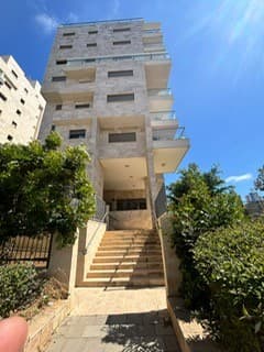 דירה 4 חדרים, מנחם בגין 20, אולגה, חדרה