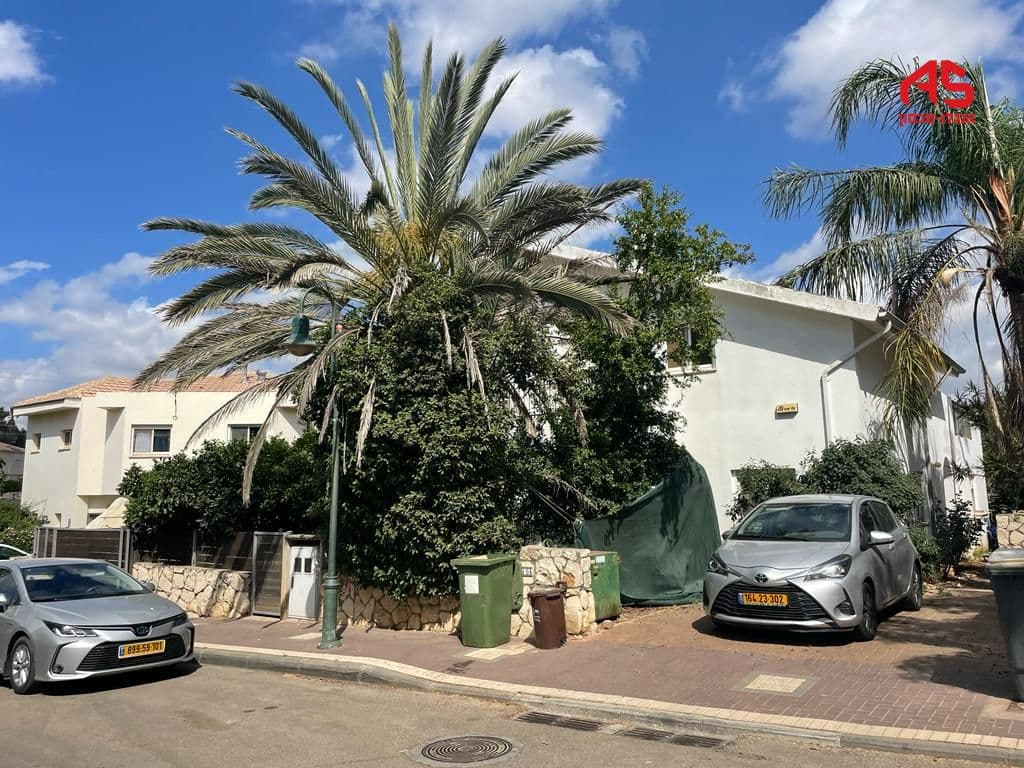 קוטג' 5.5 חדרים, מלכי ישראל, נווה שרת, זכרון יעקב