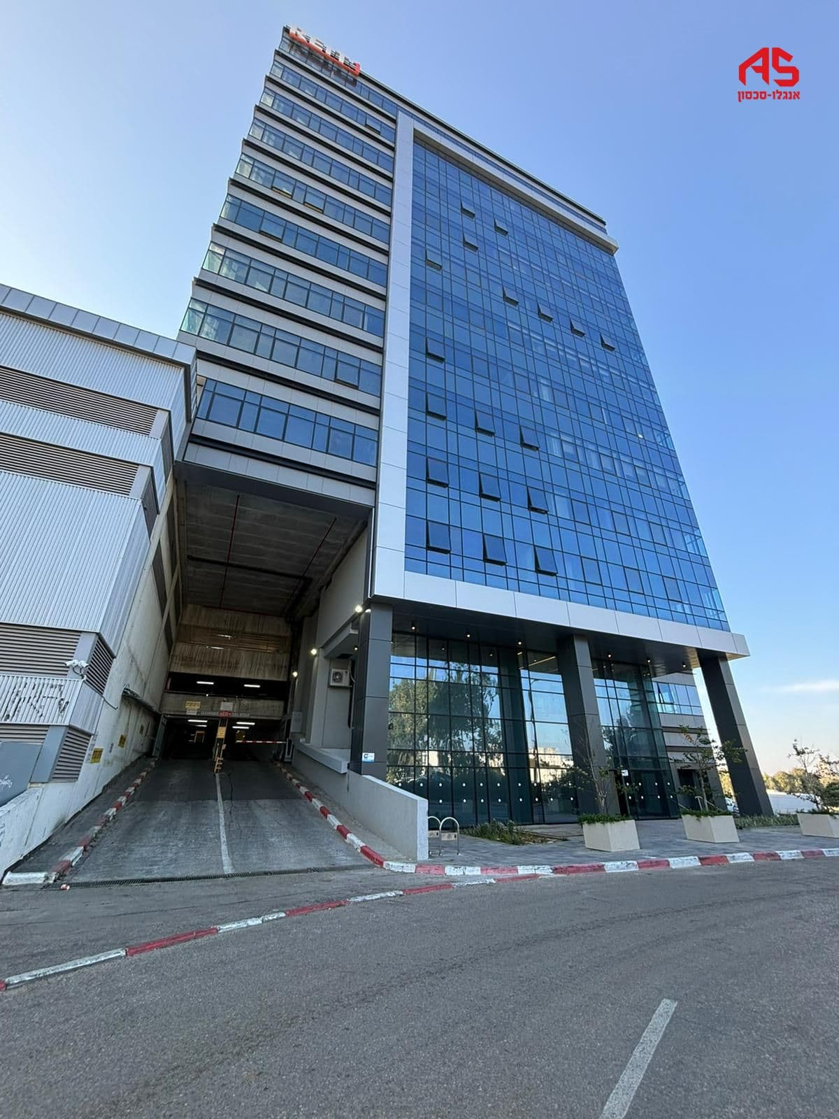 משרד 94 מ״ר, יהודי פקיעין, בית"ר, חדרה