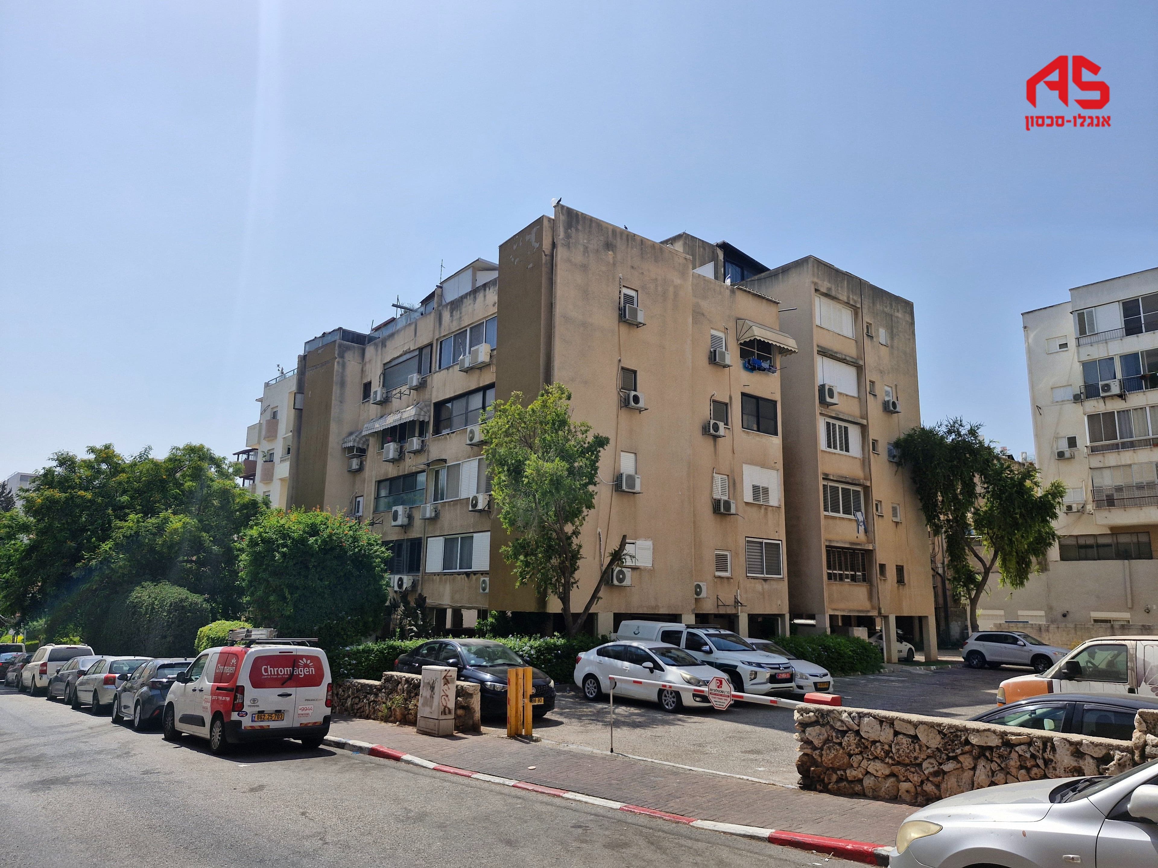 דירה 5 חדרים, תמונה 2