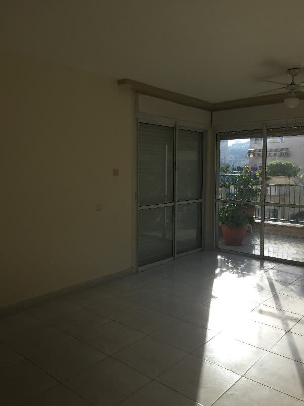 פנטהאוז 4.5 חדרים, תמונה 3