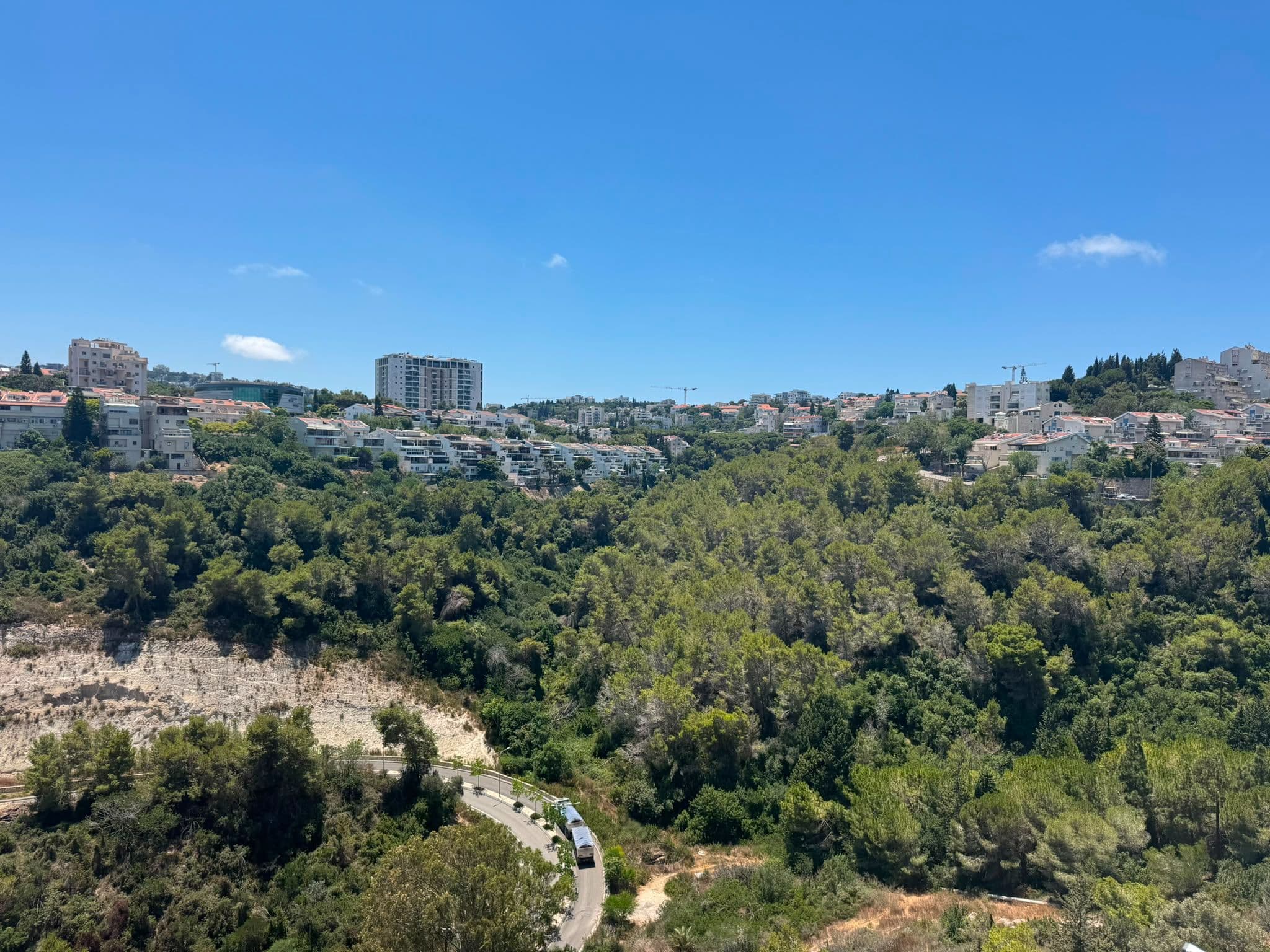 דירה 3 חדרים, תמונה 2