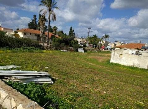 דירה, שבזי 2, קדימה, קדימה צורן
