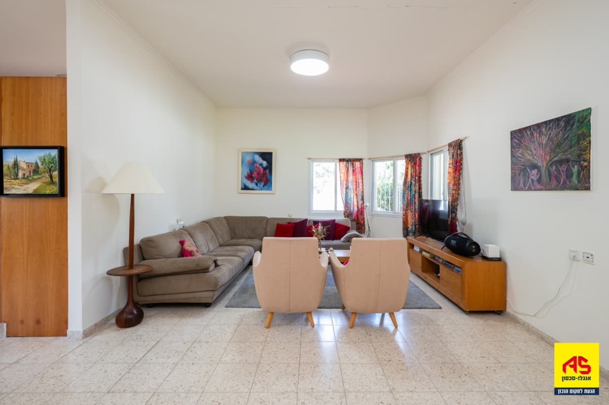 בית 5.5 חדרים, מעיין 14, פרדס חנה כרכור
