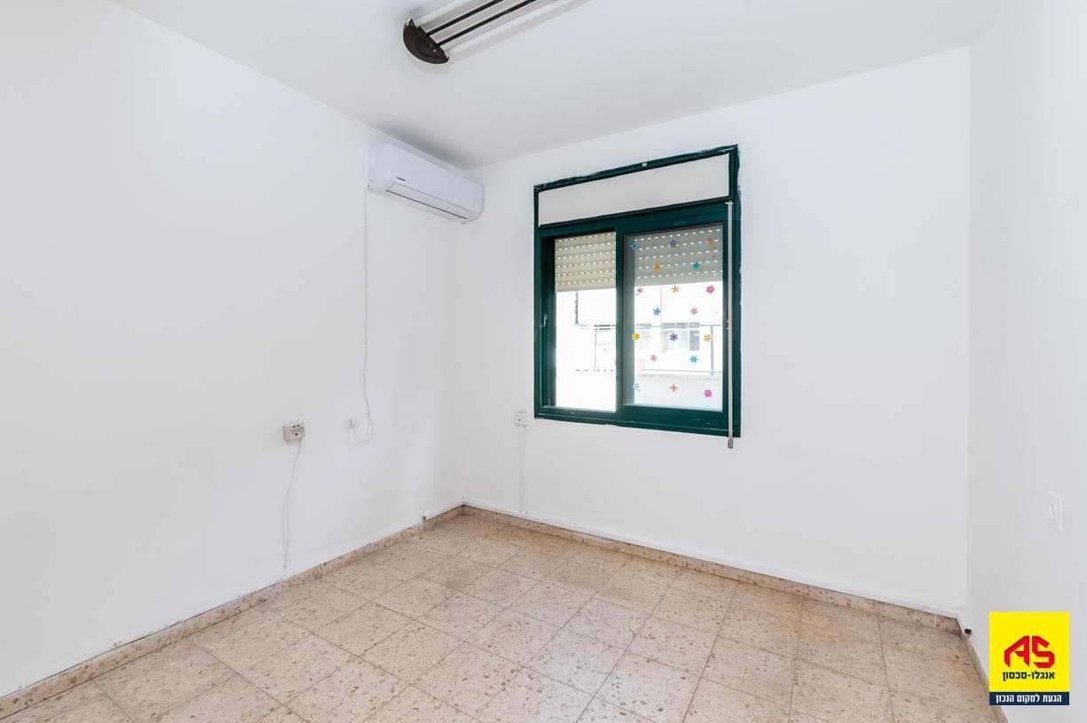 דירה 4 חדרים, הדקלים 84, פרדס חנה כרכור