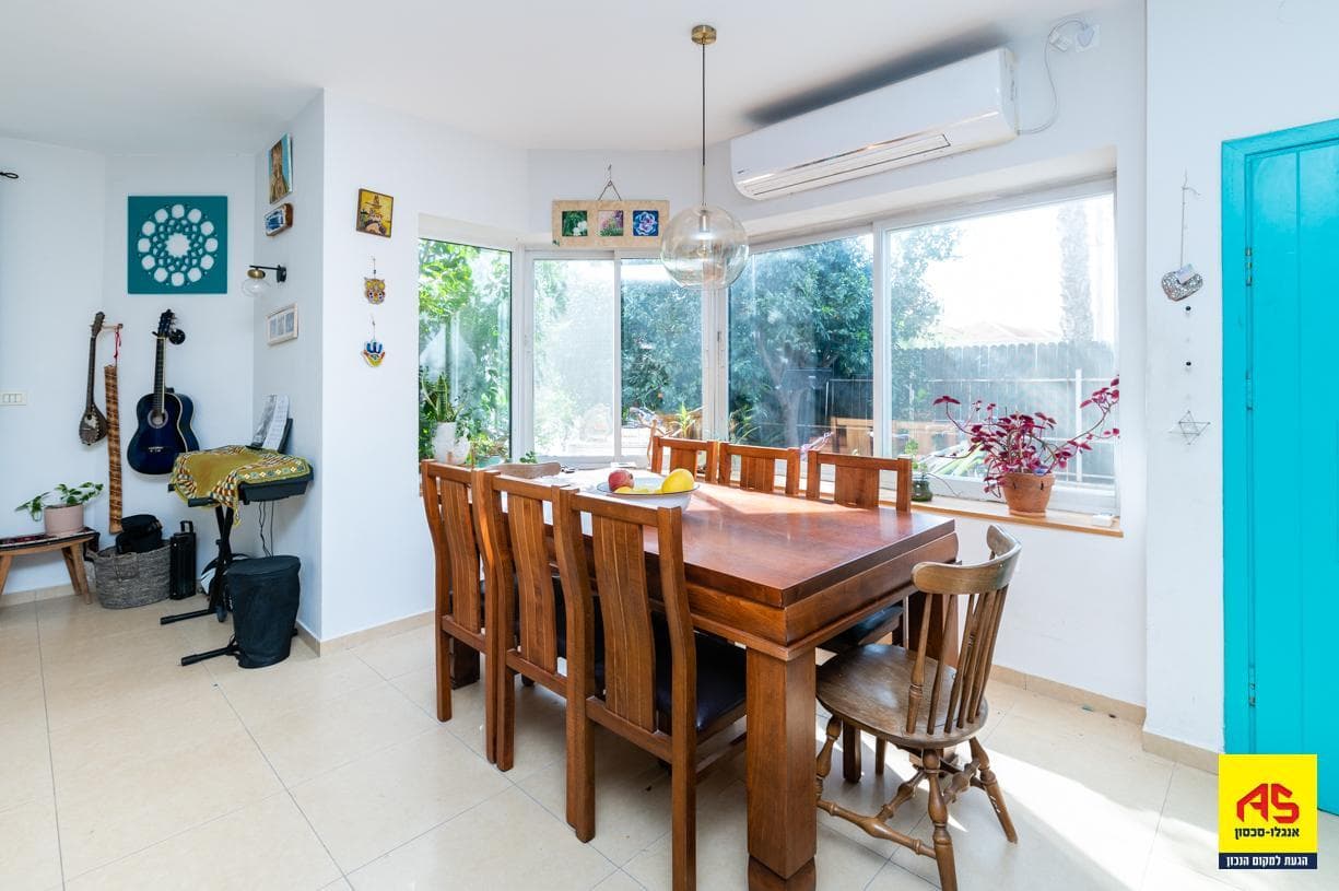 דו משפחתי 5.5 חדרים, תמונה 2