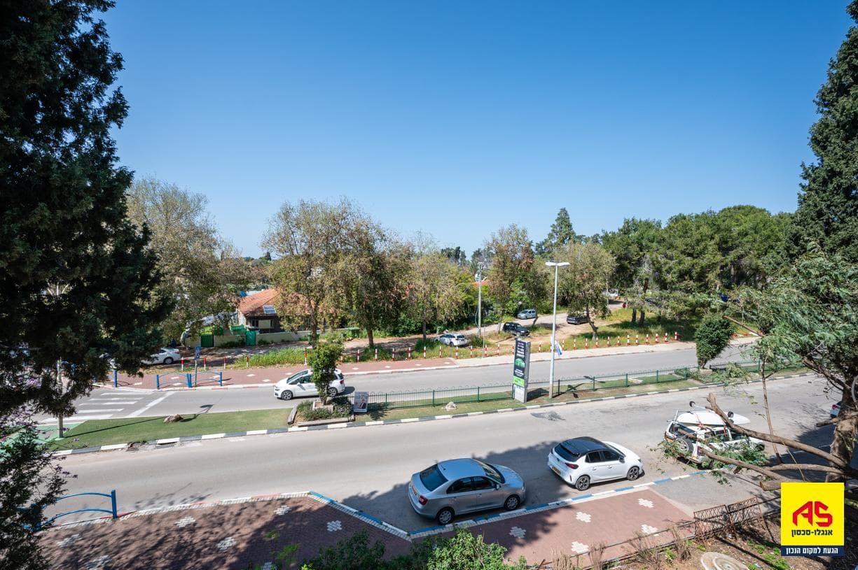 דירה 4 חדרים, תמונה 5