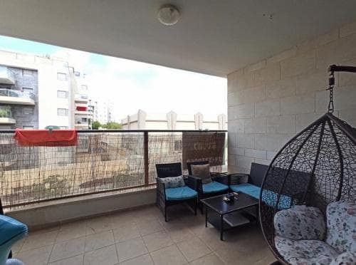 דירה 4 חדרים, תמונה 4
