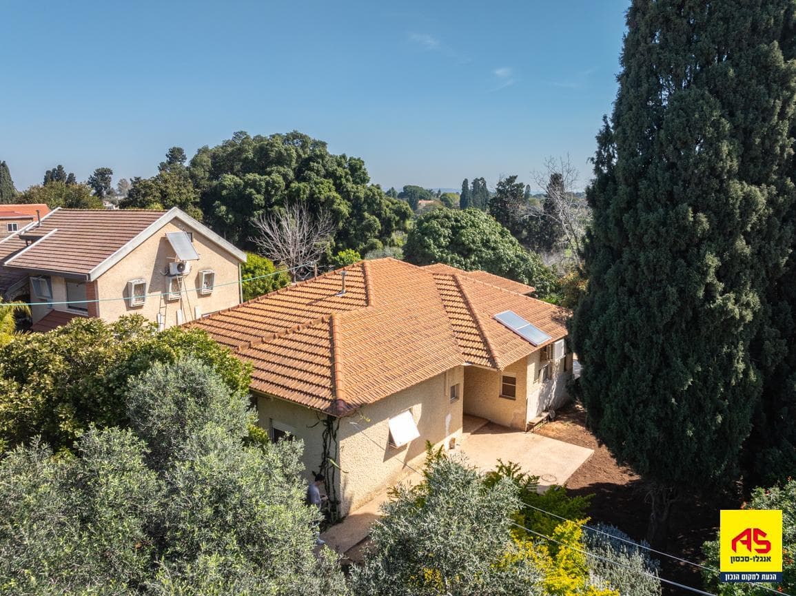 בית 5.5 חדרים, גן עוז 16, מגד, פרדס חנה כרכור