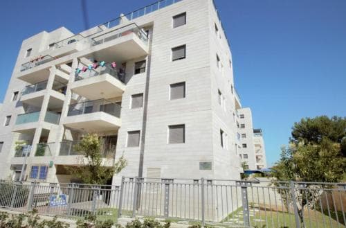 דירה 4 חדרים, תמונה 2