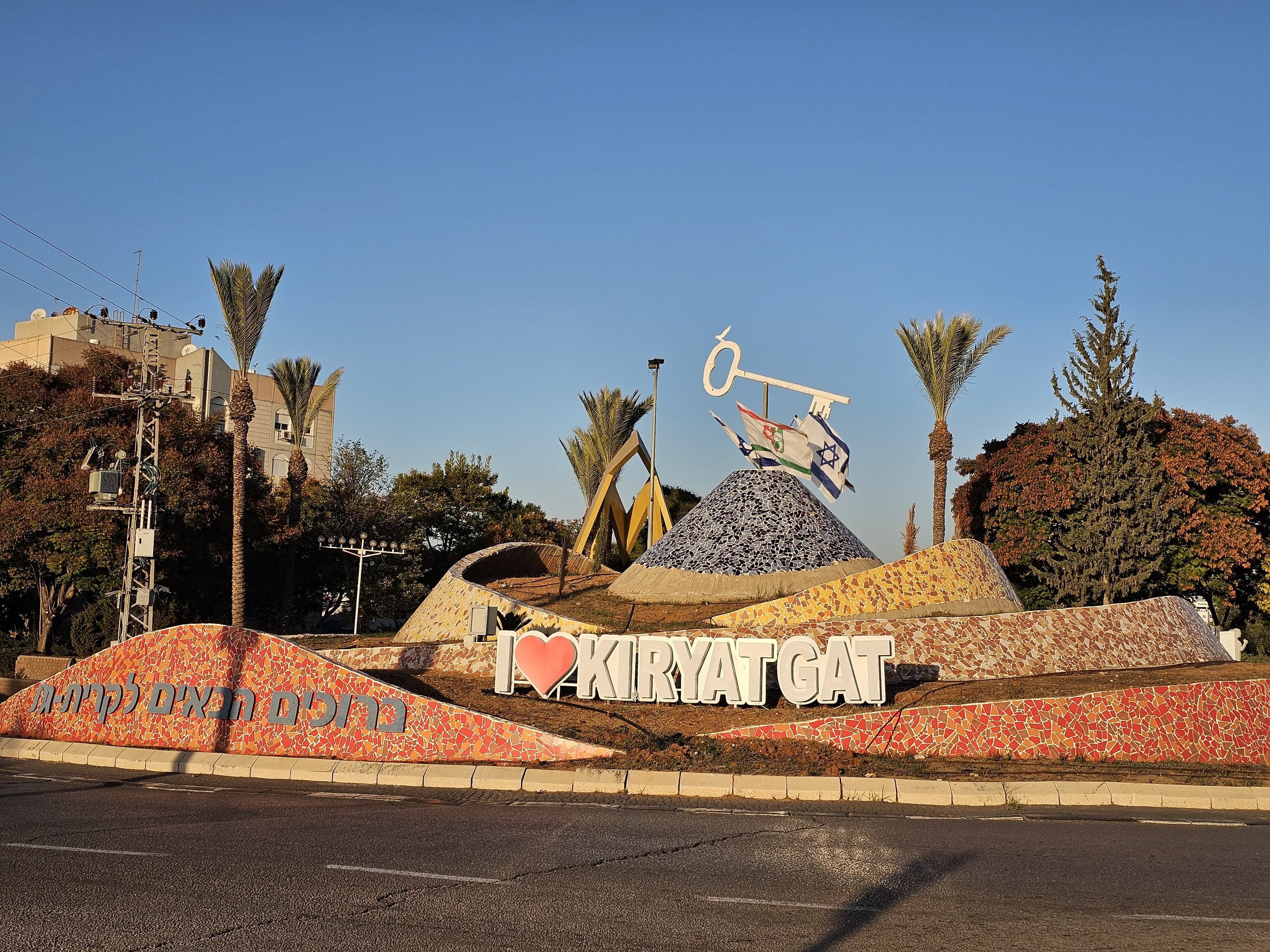 דירה 4 חדרים, תמונה 2