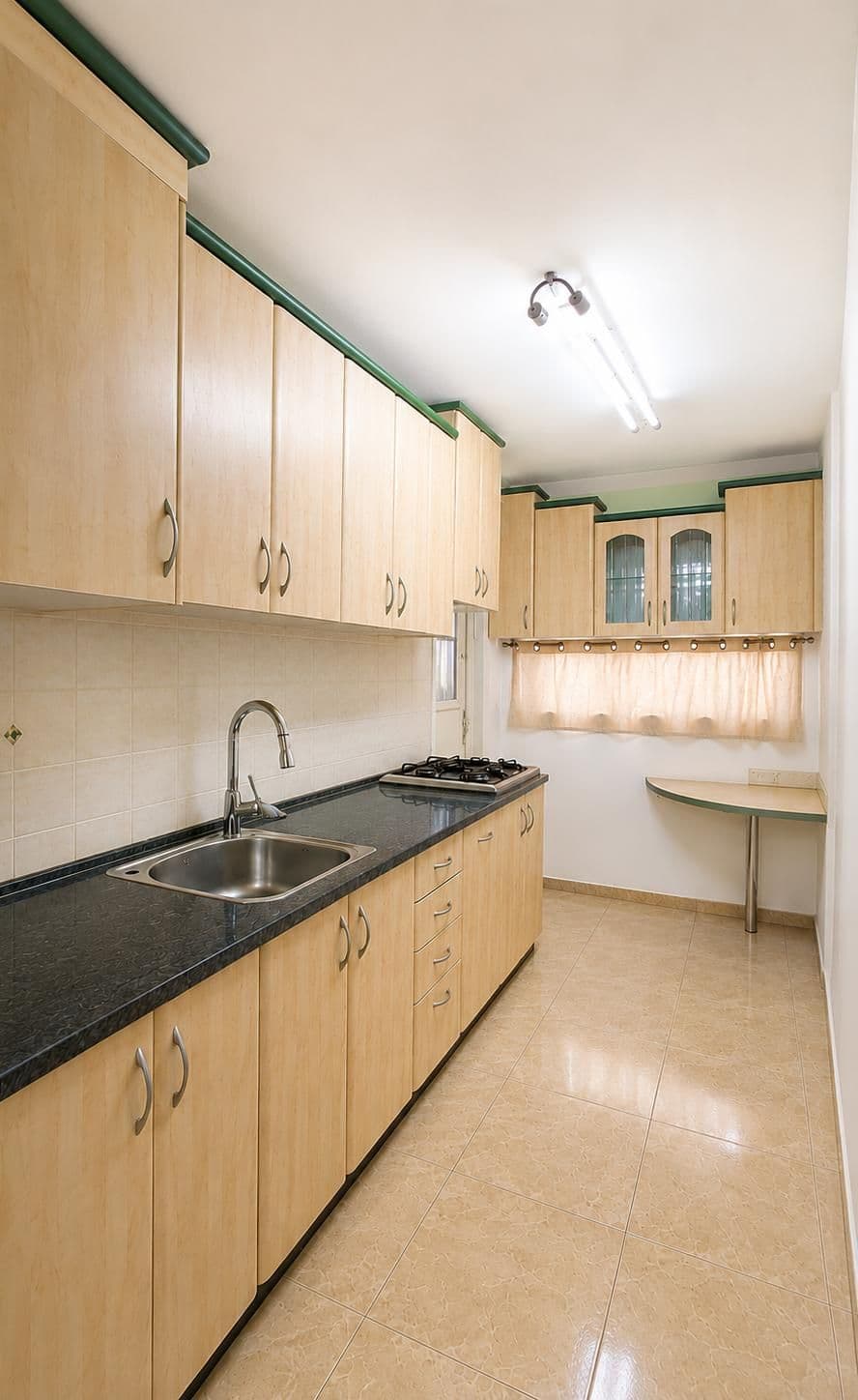 דירת גן 4 חדרים, תמונה 4