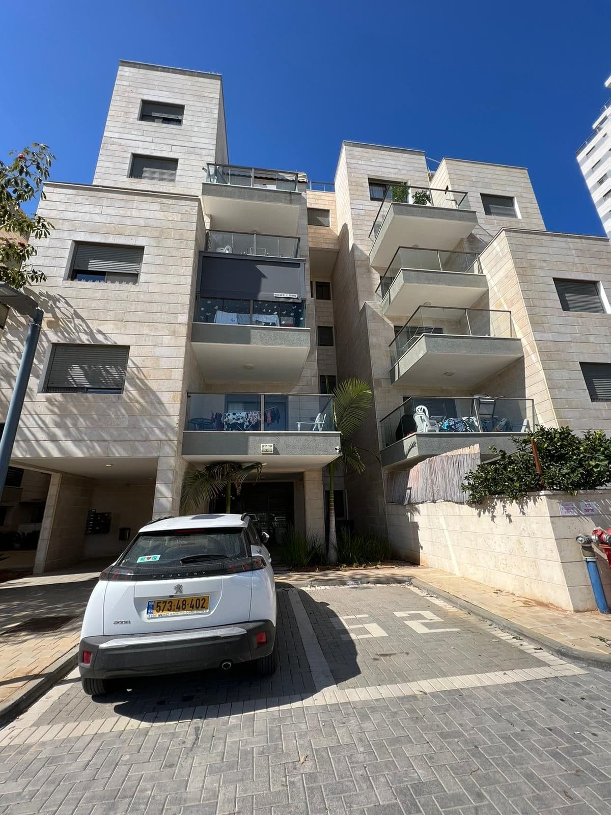 פנטהאוז 5 חדרים, תמונה 2
