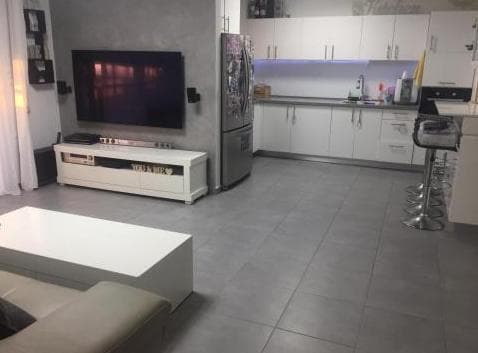 דירה 4 חדרים, תמונה 4