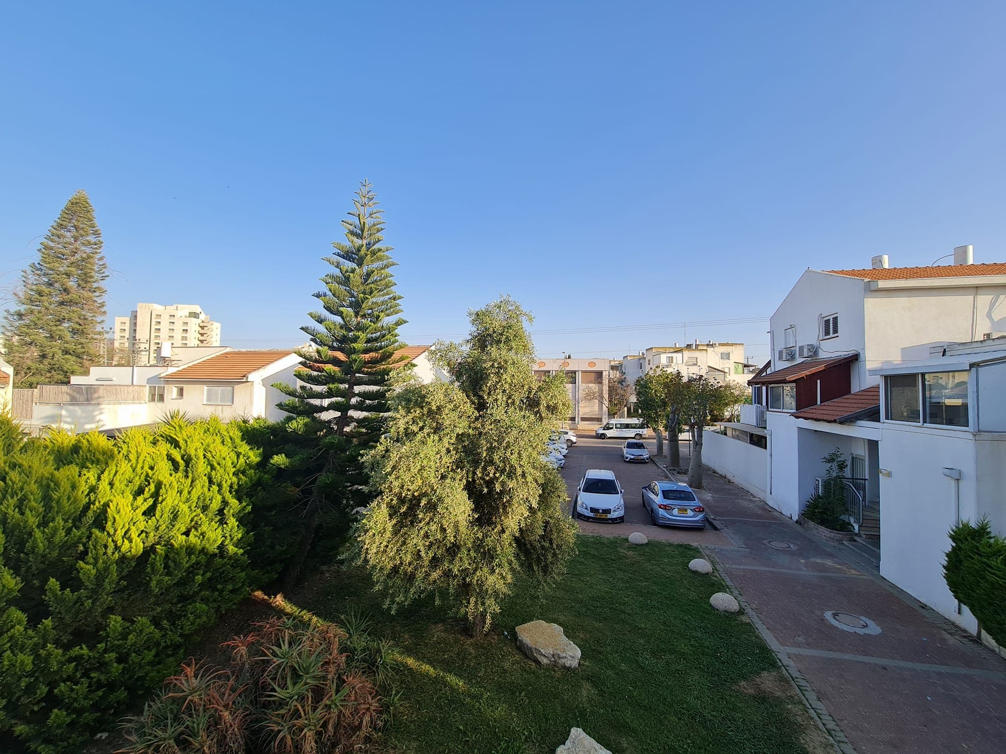דירה 5.5 חדרים, תמונה 2