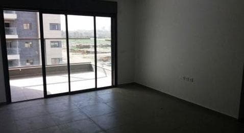 דירה 5 חדרים, תמונה 2