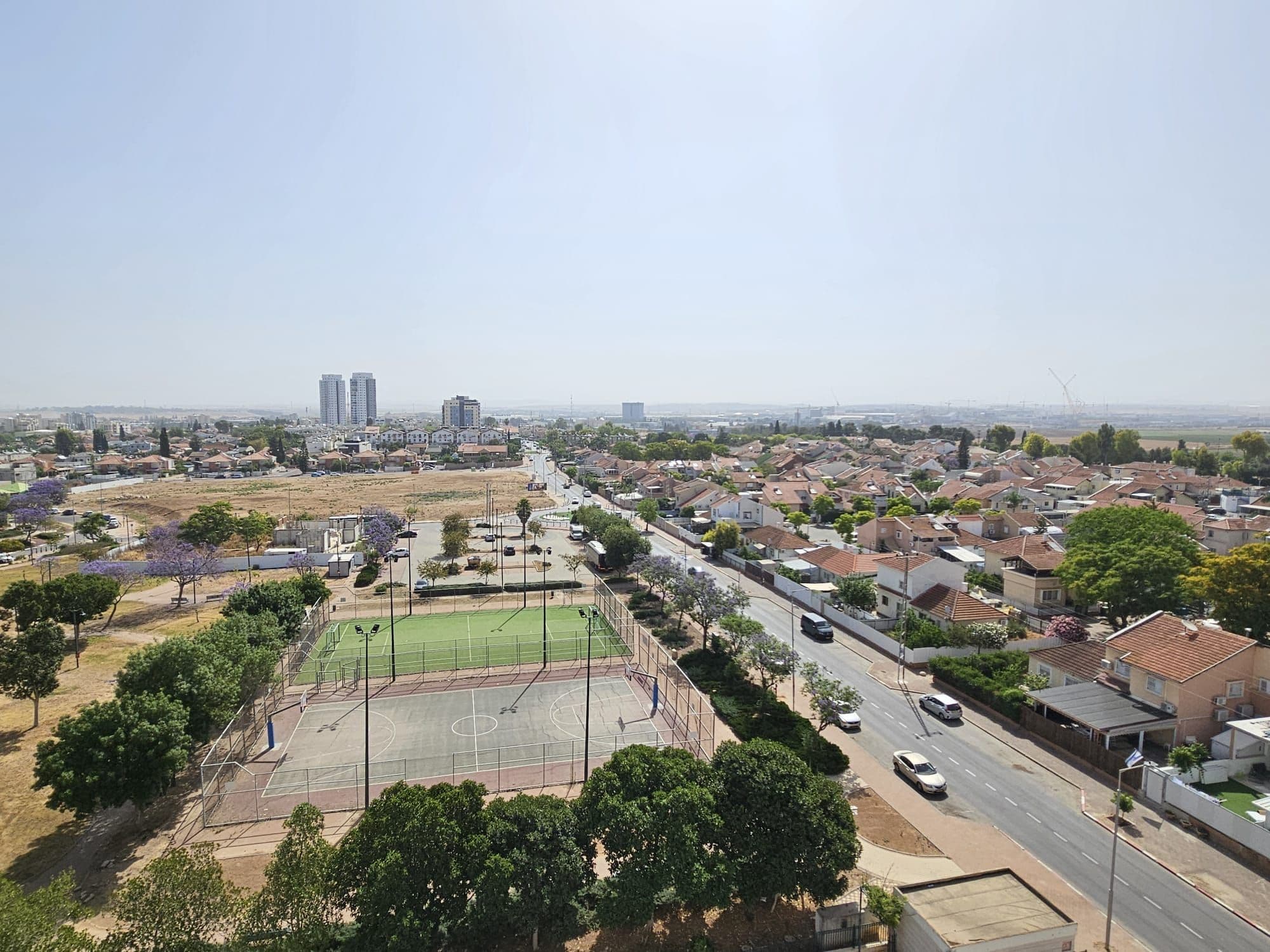 דירה 4 חדרים, תמונה 4