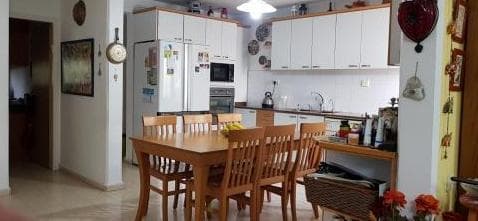קוטג' 5 חדרים, הגבורה 46, הקוממיות, קרית גת