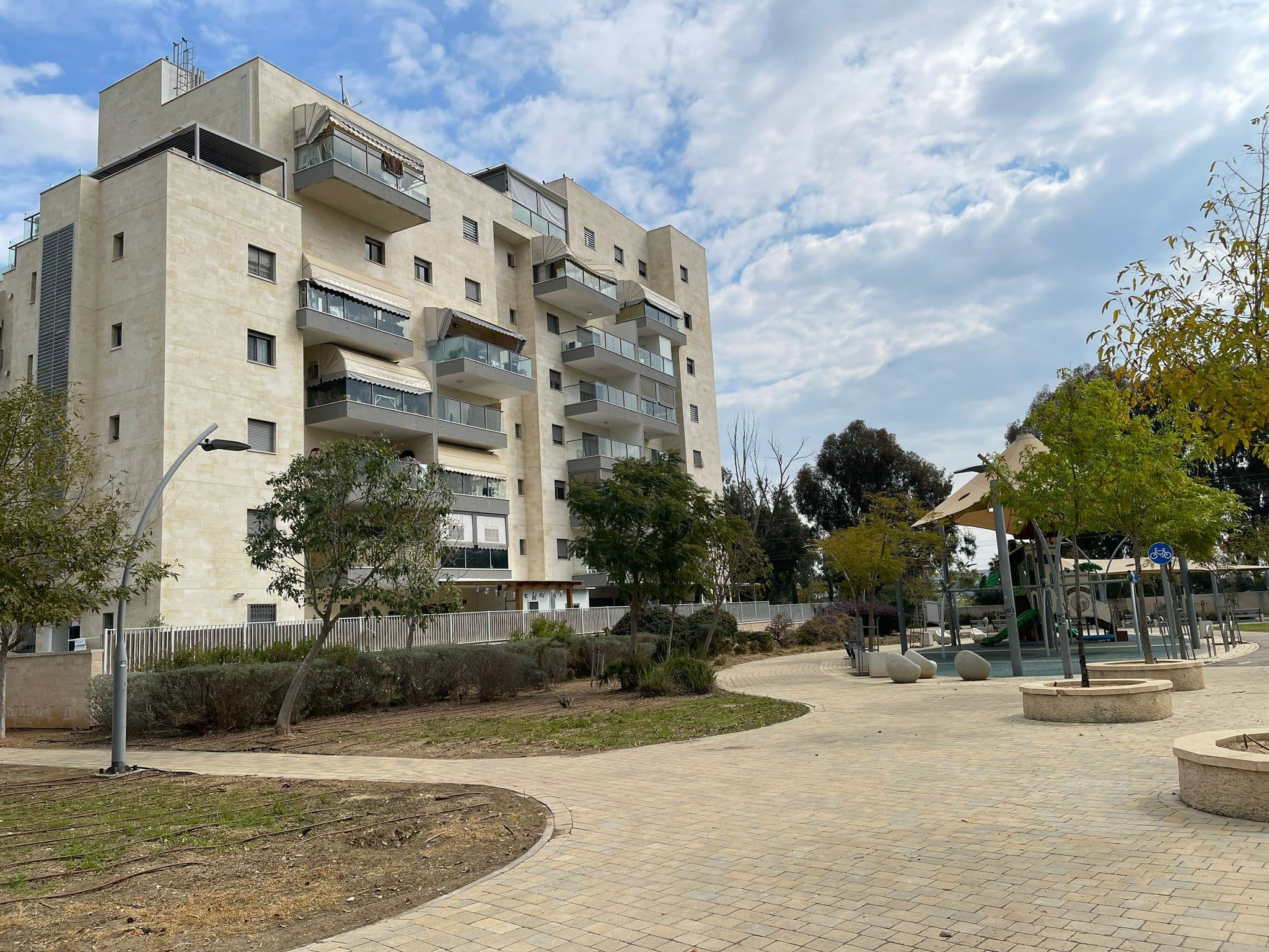 פנטהאוז 5 חדרים, תמונה 2