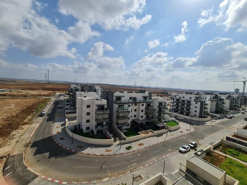 דירה 3 חדרים, תמונה 3