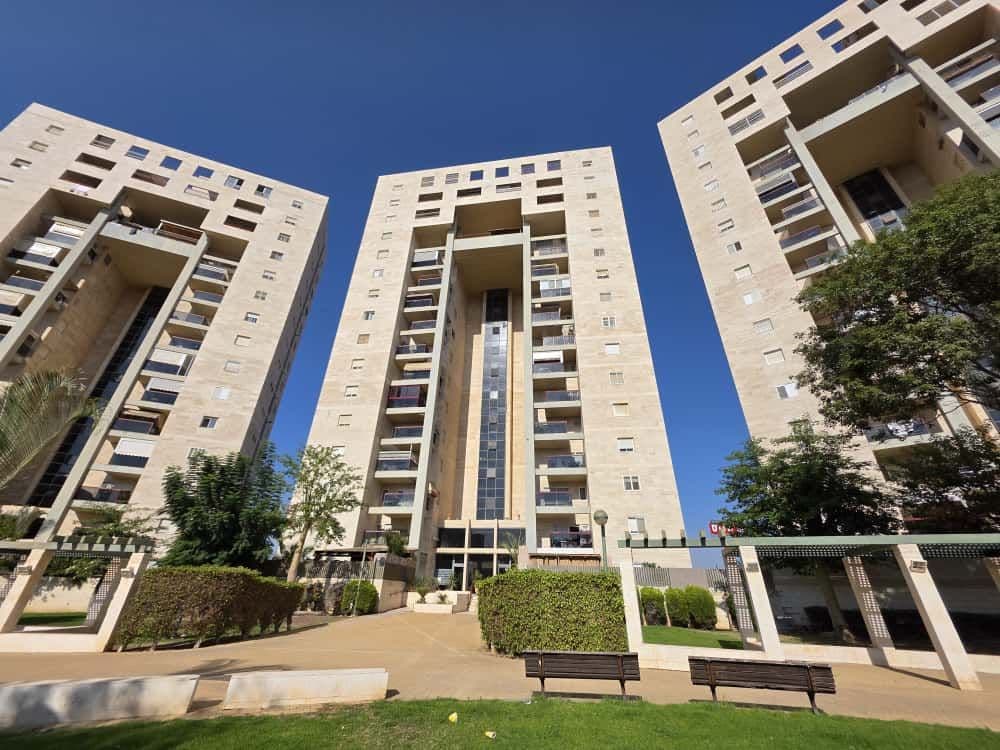 דירה 3.5 חדרים, שד' מלכי ישראל, מלכי ישראל, קרית גת