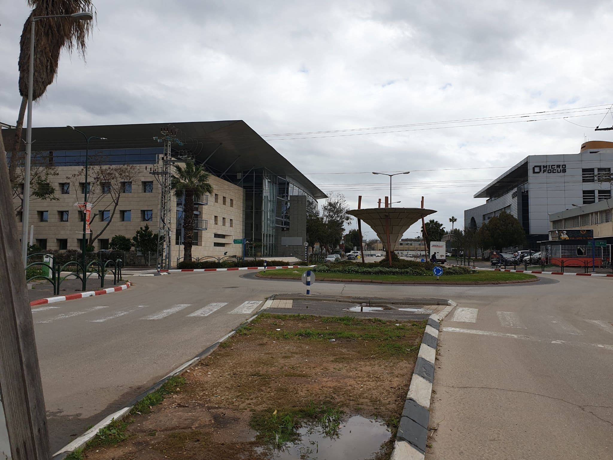 משרד 1400 מ״ר, תמונה 3