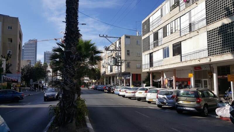 חנות 74 מ״ר, גבעתיים