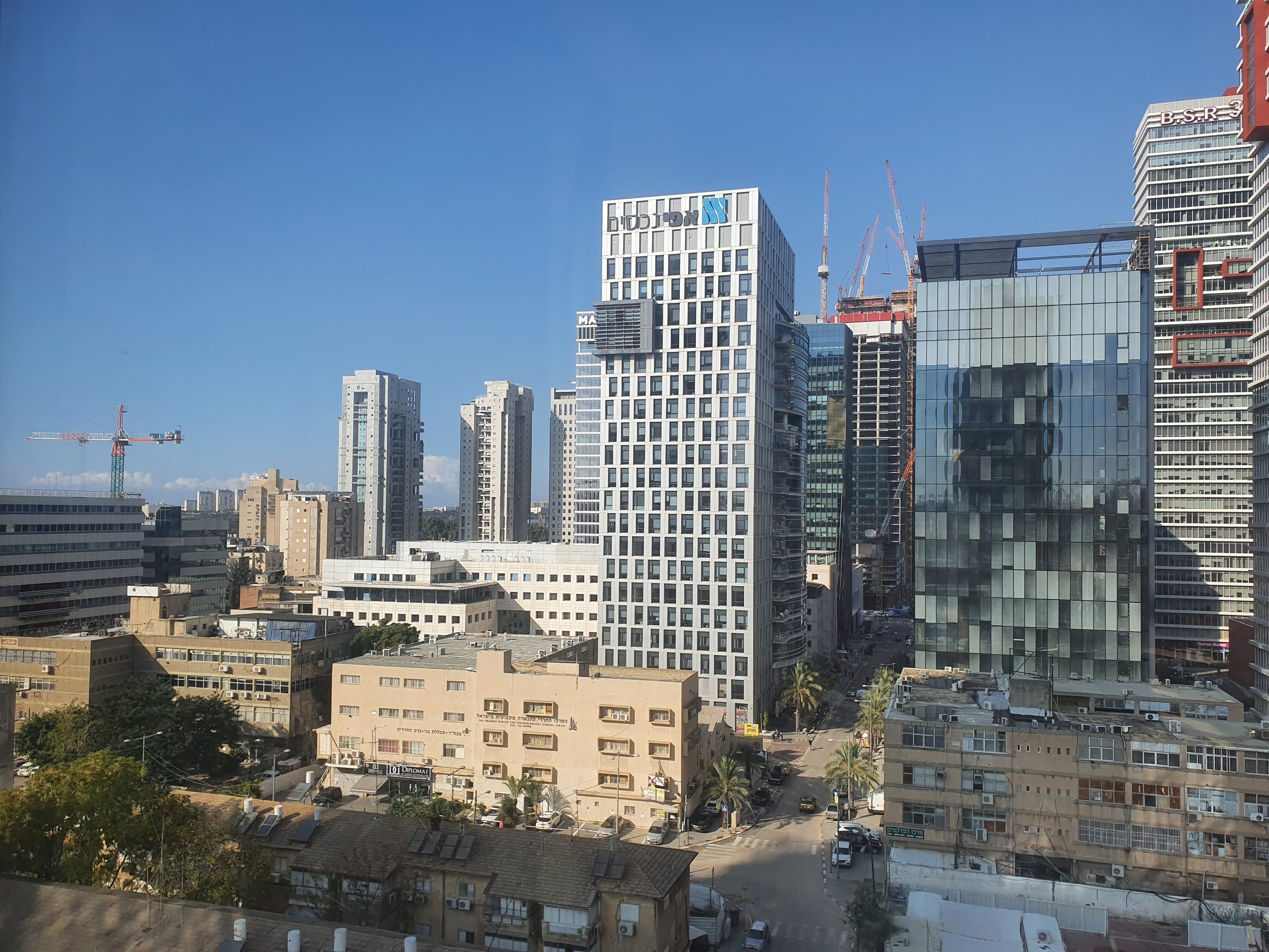 משרד 192 מ״ר, תמונה 2