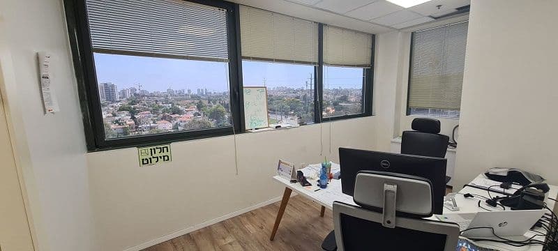 משרד 97 מ״ר, תמונה 3