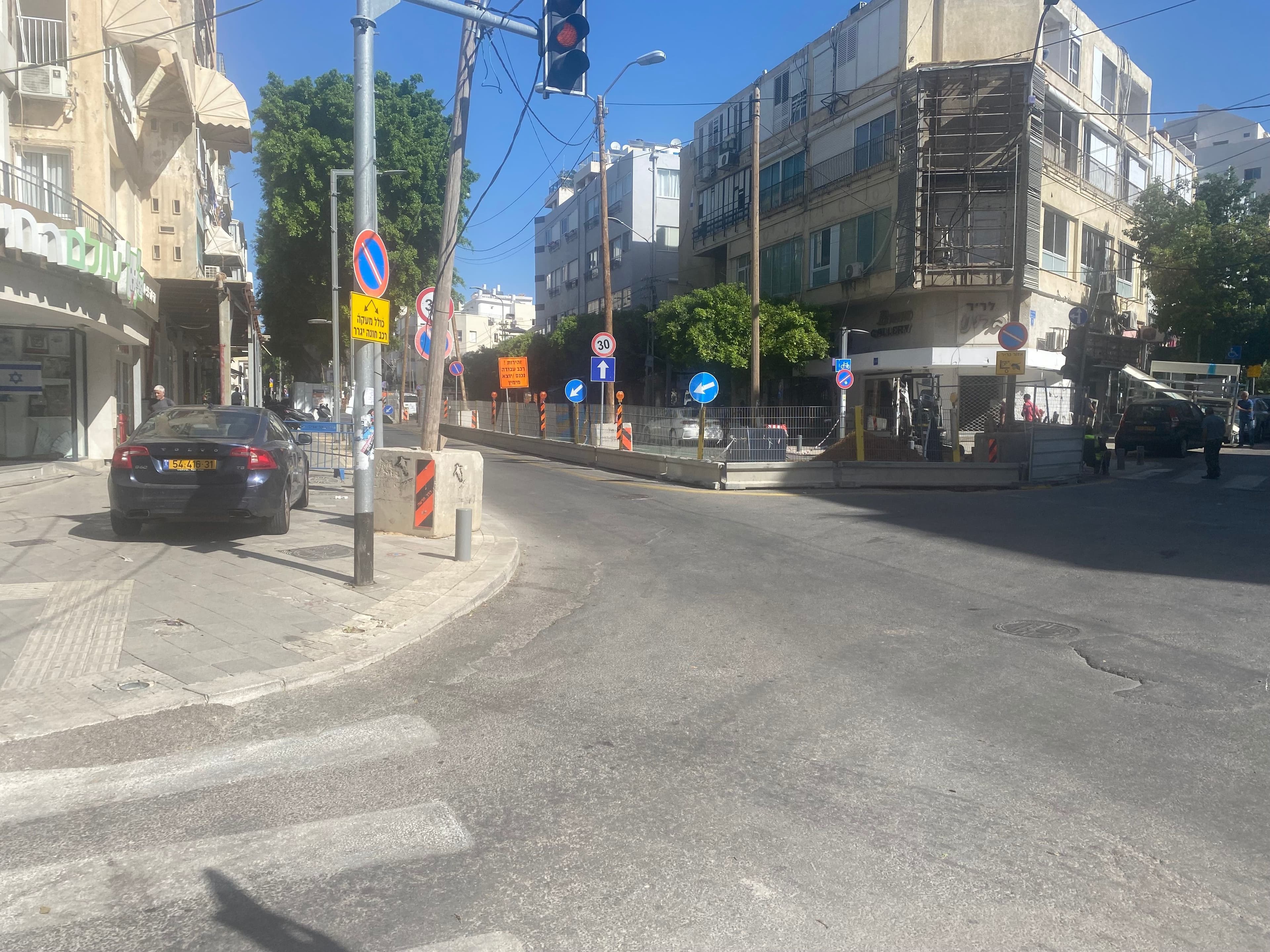 חנות 150 מ״ר, תמונה 4