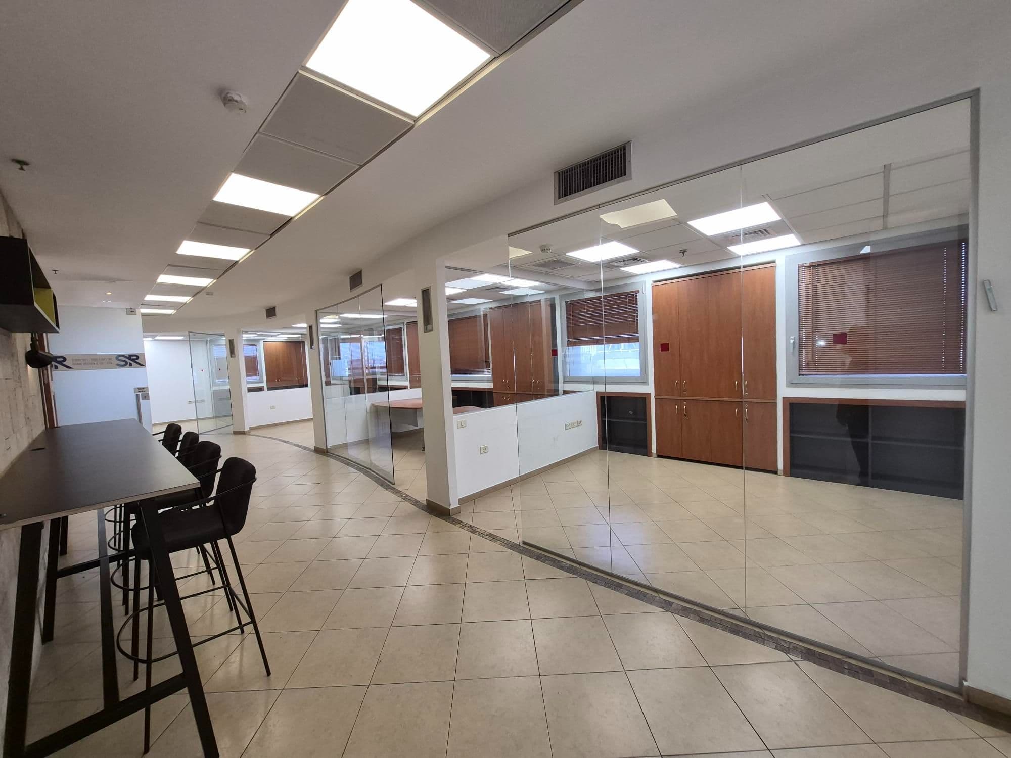 משרד 205 מ״ר, הרכבת, מונטיפיורי, תל אביב יפו