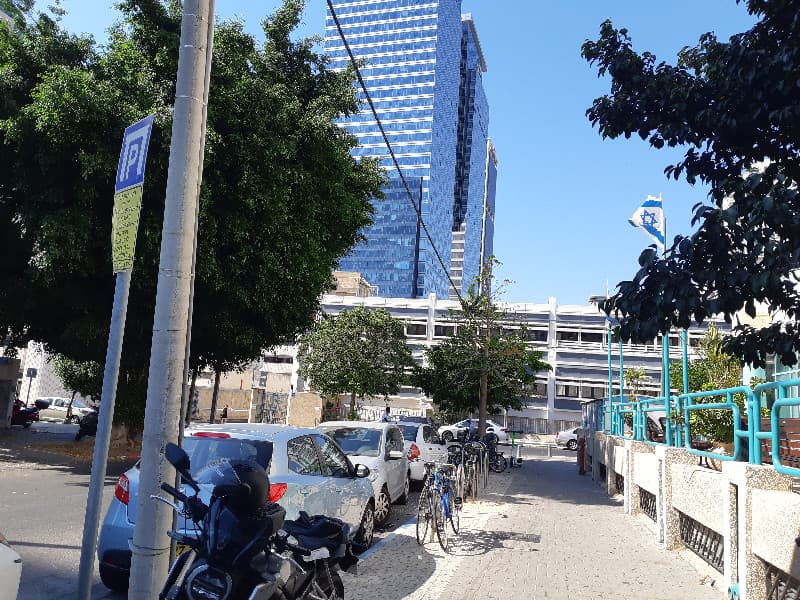 מרתף, קרמנצקי, ביצרון, תל אביב יפו