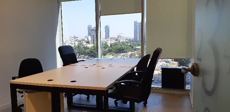 משרד 165 מ״ר, תמונה 2