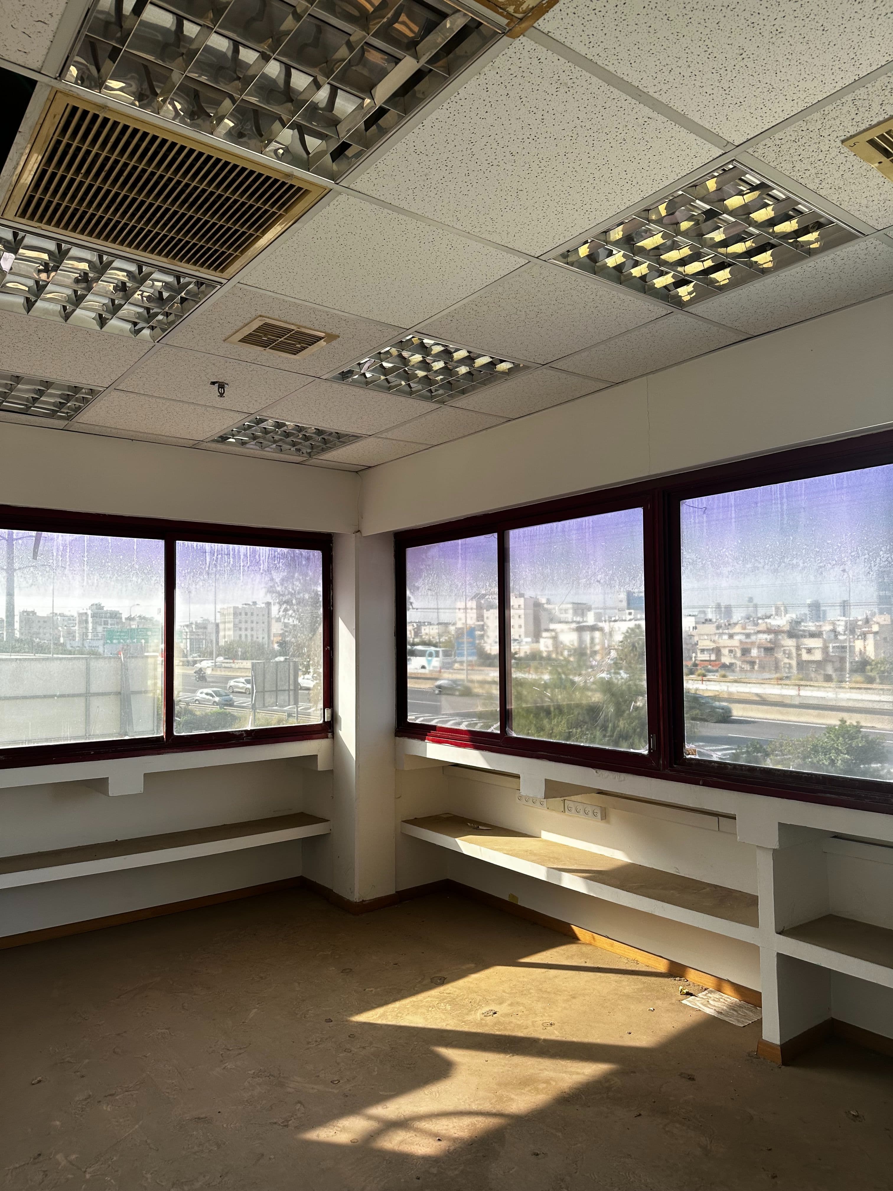 משרד 350 מ״ר, אפעל, ק.אריה, פתח תקווה