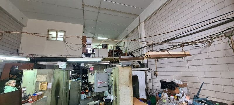 אולם/הול 150 מ״ר, המלאכה, תעשיה אפק, ראש העין