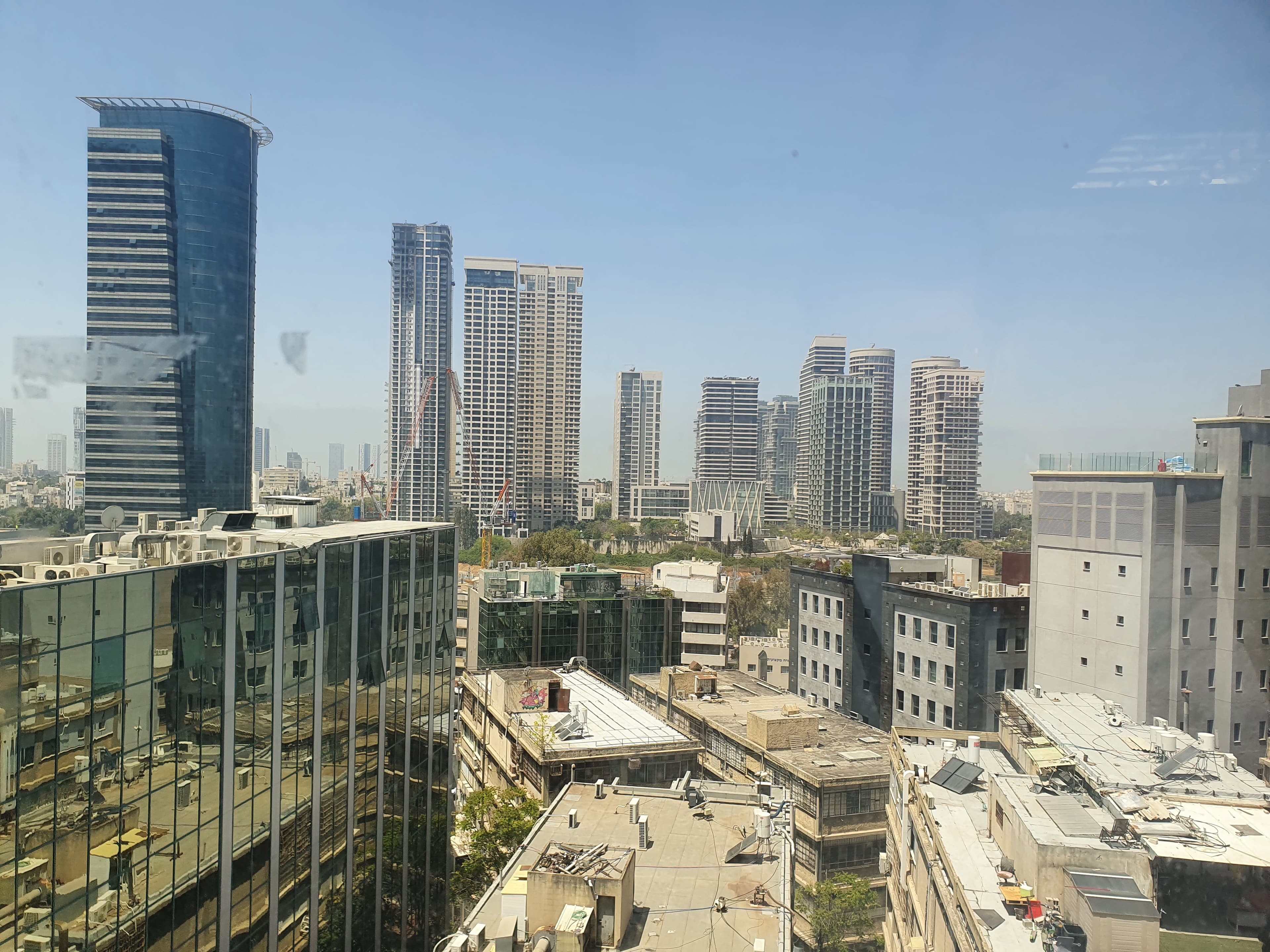 משרד 703 מ״ר, תמונה 3