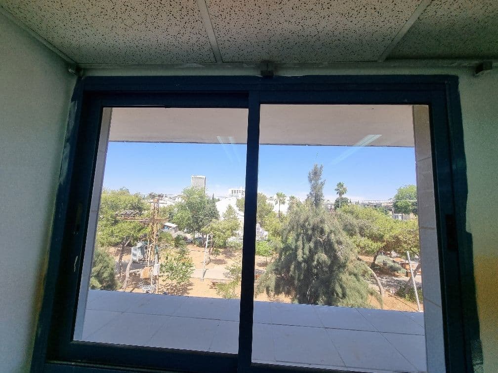 משרד 96 מ״ר, תמונה 3