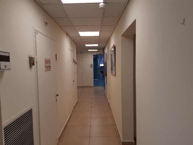 משרד 180 מ״ר, יגאל אלון, תל אביב יפו
