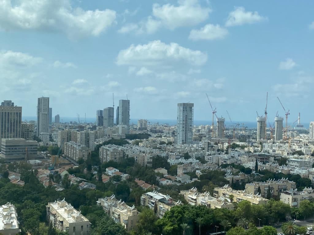 משרד 270 מ״ר, מנחם בגין, מונטיפיורי, תל אביב יפו