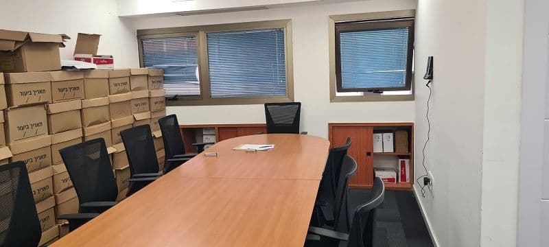 משרד 287 מ״ר, תמונה 2