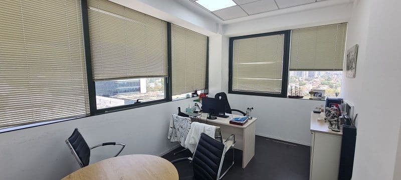משרד 75 מ״ר, ק.אריה, פתח תקווה