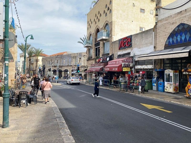 חנות 300 מ״ר, תמונה 2