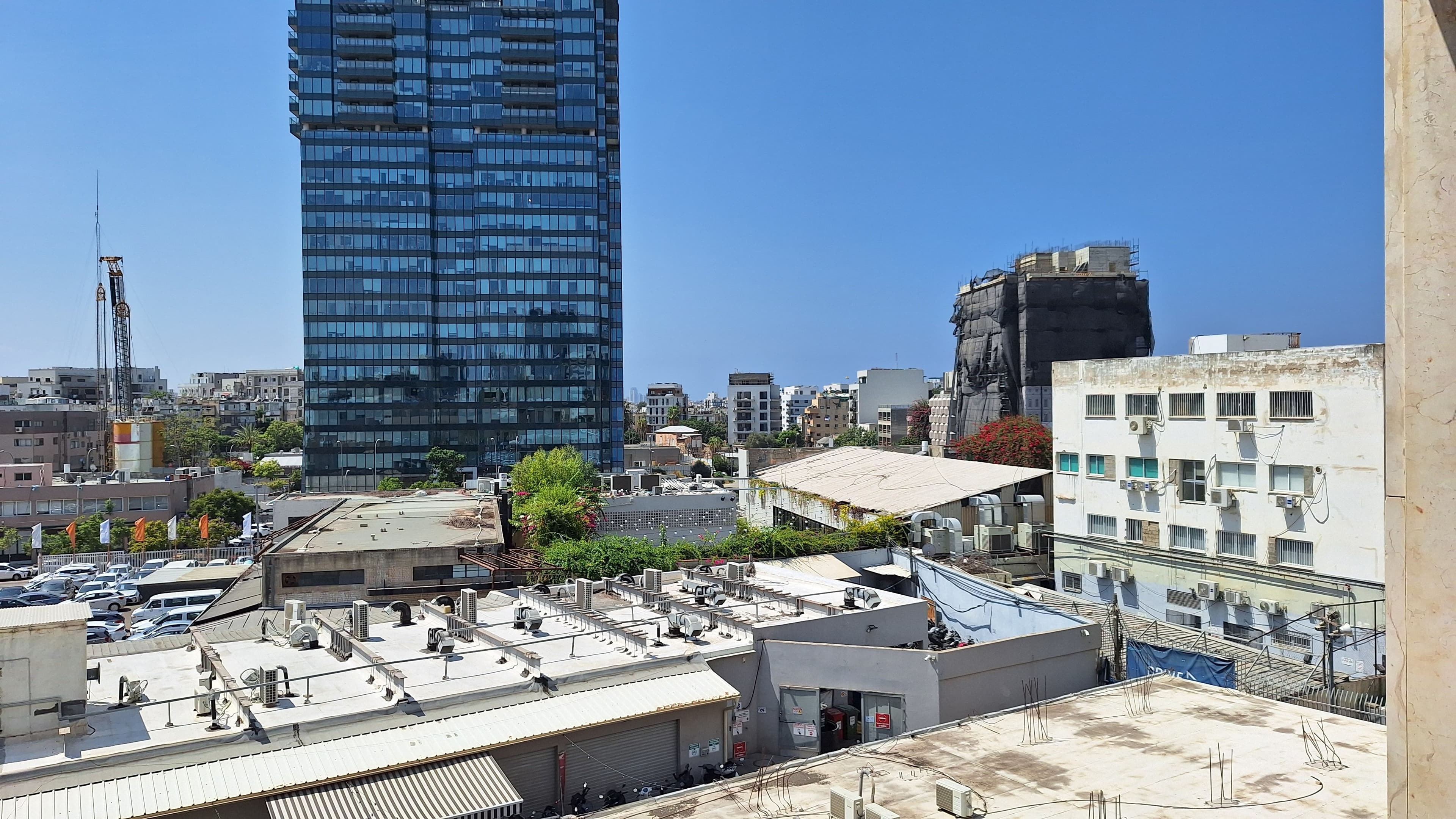 משרד 320 מ״ר, תמונה 3