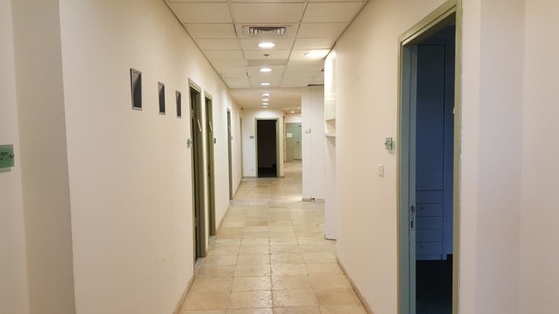 משרד 350 מ״ר, תמונה 2