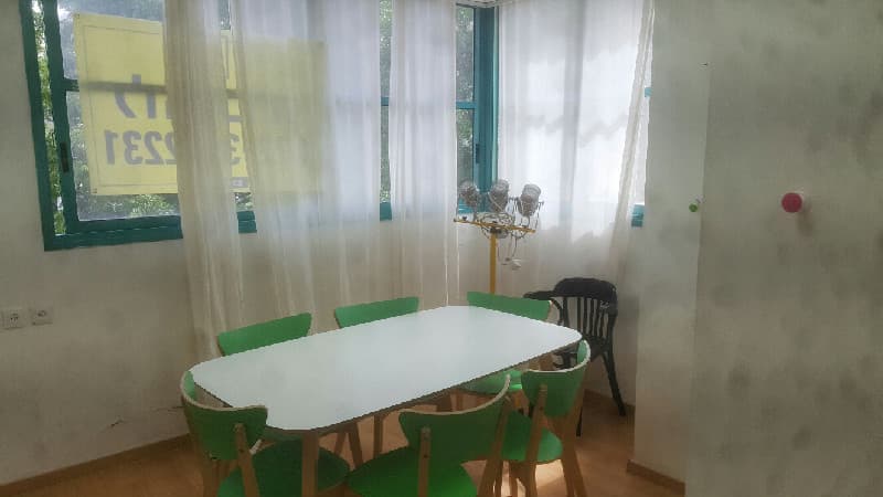 משרד 55 מ״ר, תמונה 4
