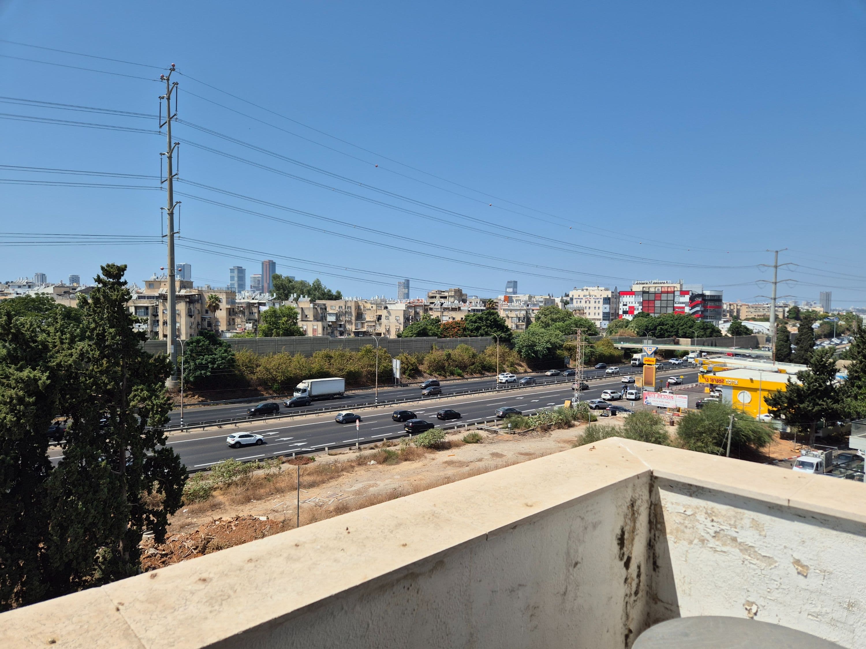 משרד 660 מ״ר, תמונה 2