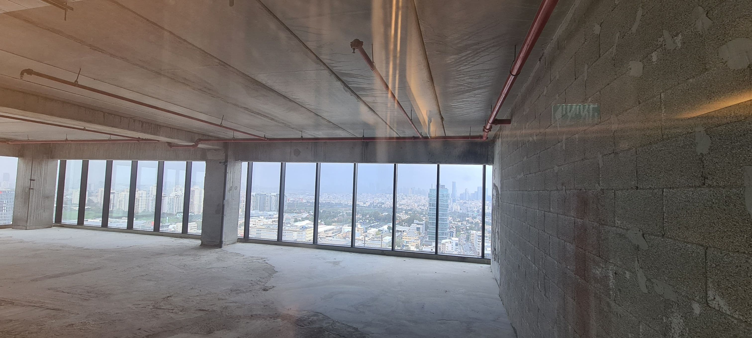 משרד 500 מ״ר, תמונה 2