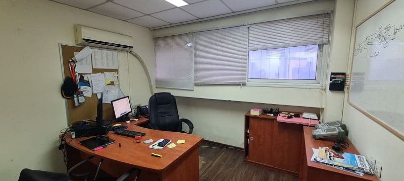 משרד 900 מ״ר, תמונה 3