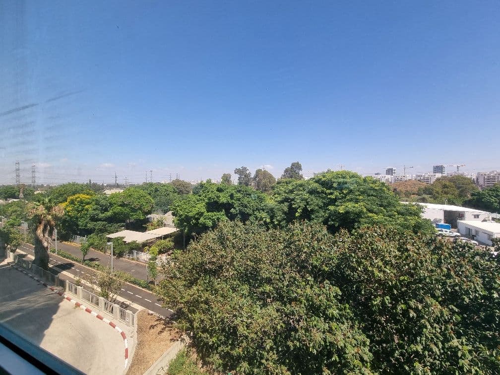 משרד 1700 מ״ר, תמונה 4