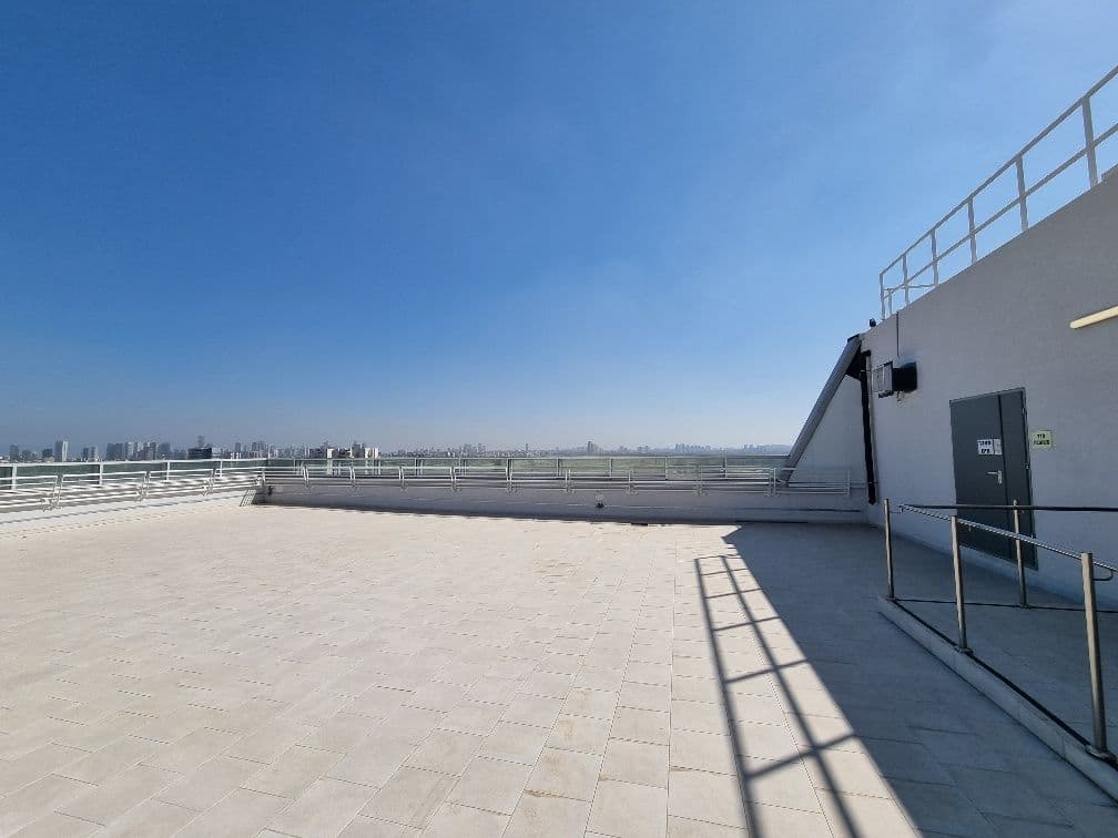 משרד 1500 מ״ר, תמונה 5